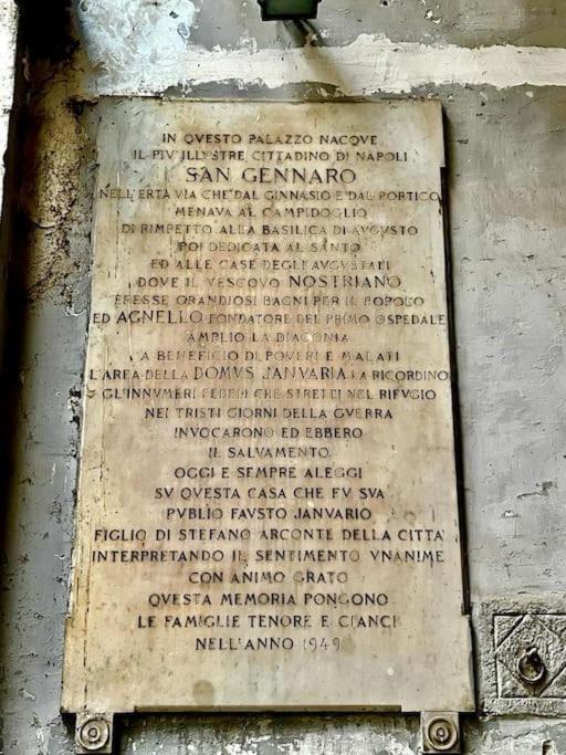 شقة Casa San Gregorio Armeno نابولي المظهر الخارجي الصورة